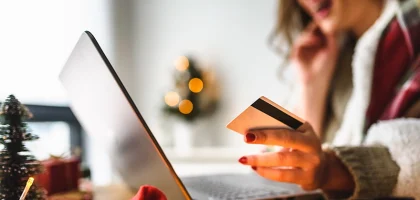 Research Insights to Optimize Holiday Gift Cards for Employees